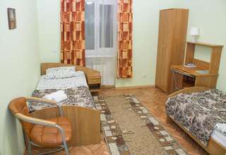 Гостиница Логос  Санкт-Петербург Двухместный номер с 2 отдельными кроватями и общей ванной комнатой-9