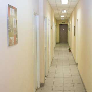 Гостиница Логос  Санкт-Петербург Двухместный номер с 2 отдельными кроватями и общей ванной комнатой-20